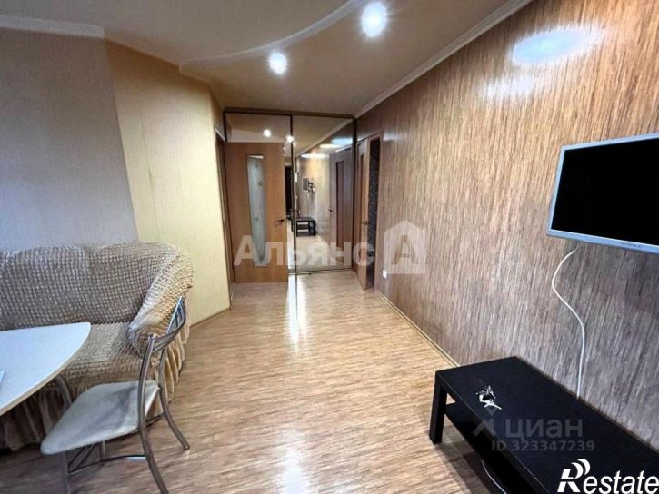 3-комн квартира проспект Победа Революции, 95,  д. 95