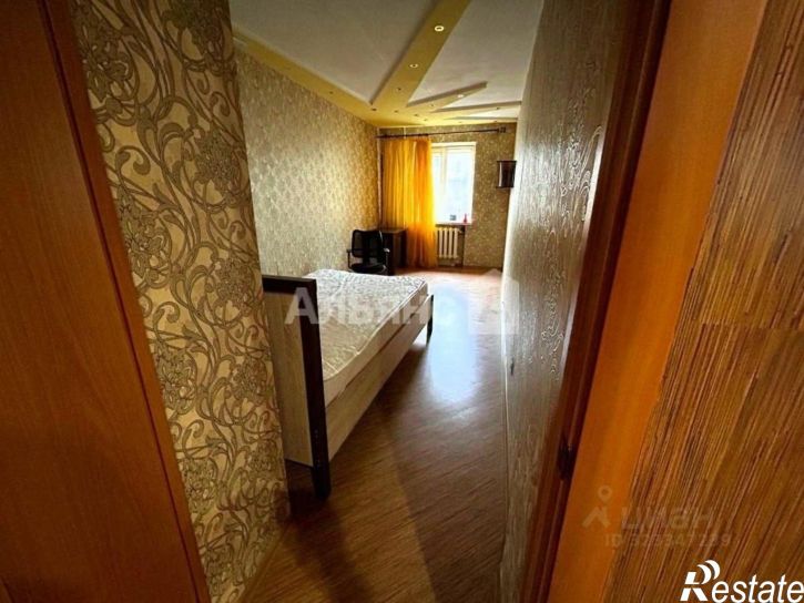 3-комн квартира проспект Победа Революции, 95,  д. 95