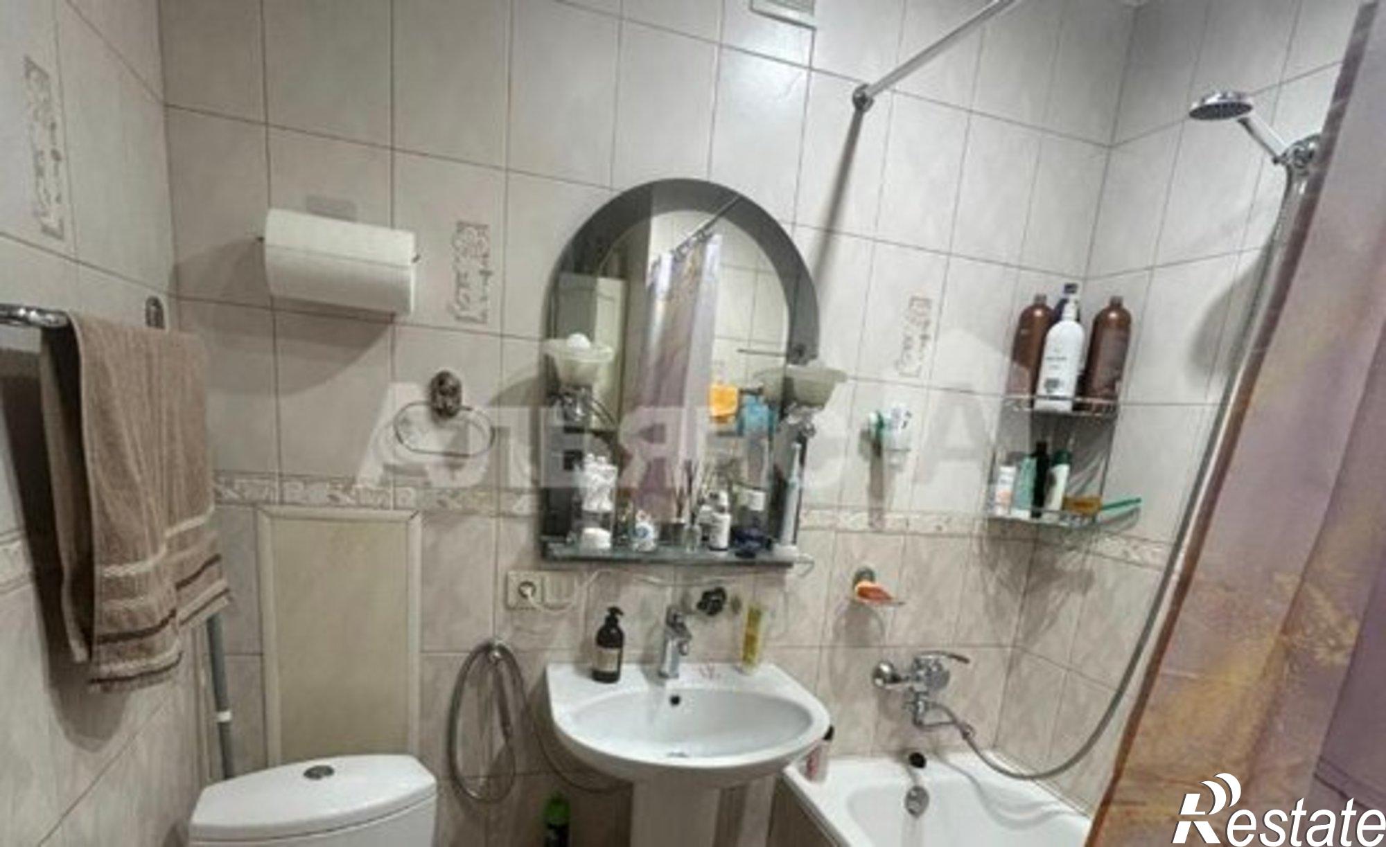 Купить квартиру за 6 900 000 рублей на Донской пер, 65