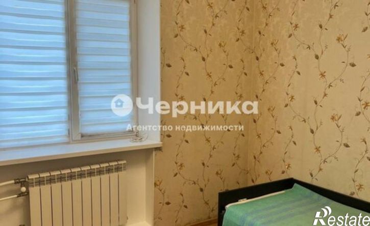 2-комн квартира улица Устинова, 106А,  д. 106А