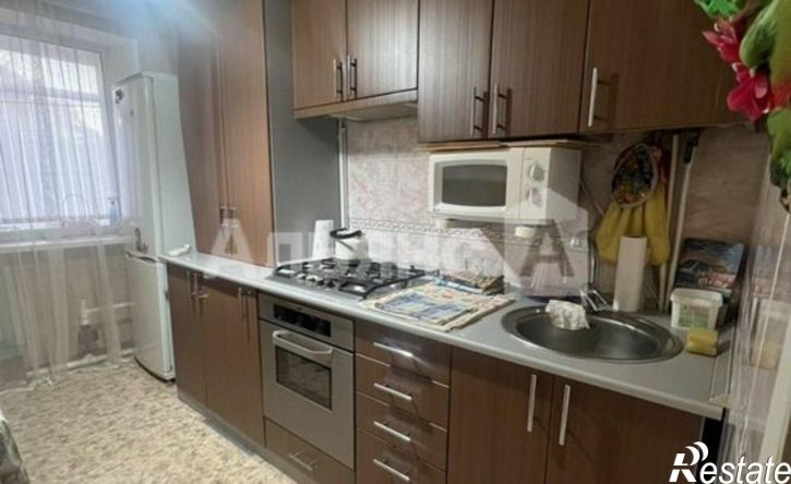 2-комн квартира улица Достоевского, 61Г,  д. 61Г