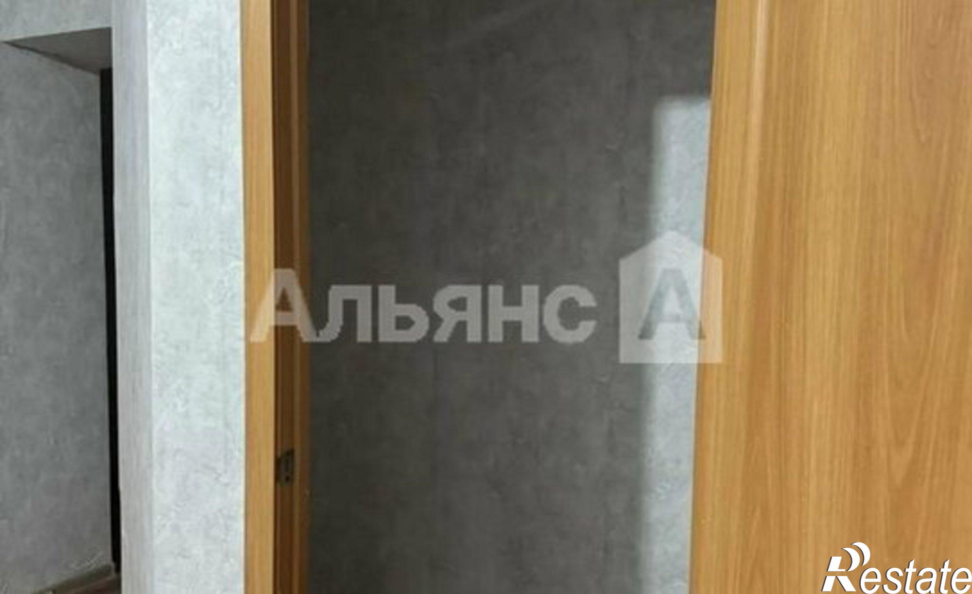 Купить квартиру за 2 550 000 рублей на улица Хомякова, 10А