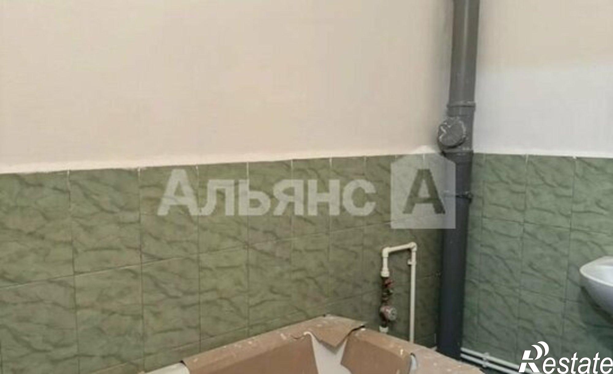 Купить квартиру за 2 550 000 рублей на улица Хомякова, 10А