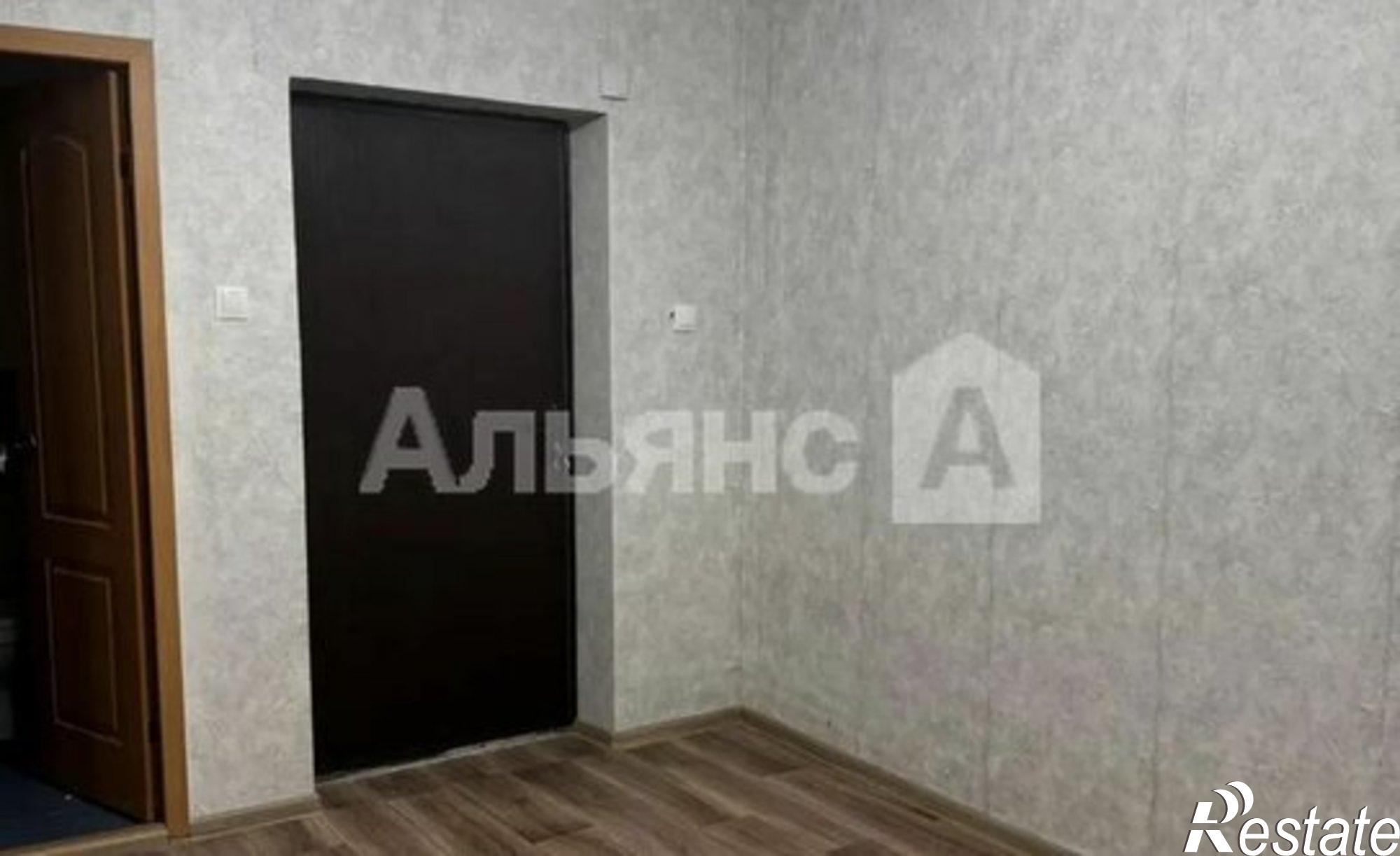 Купить квартиру за 2 550 000 рублей на улица Хомякова, 10А