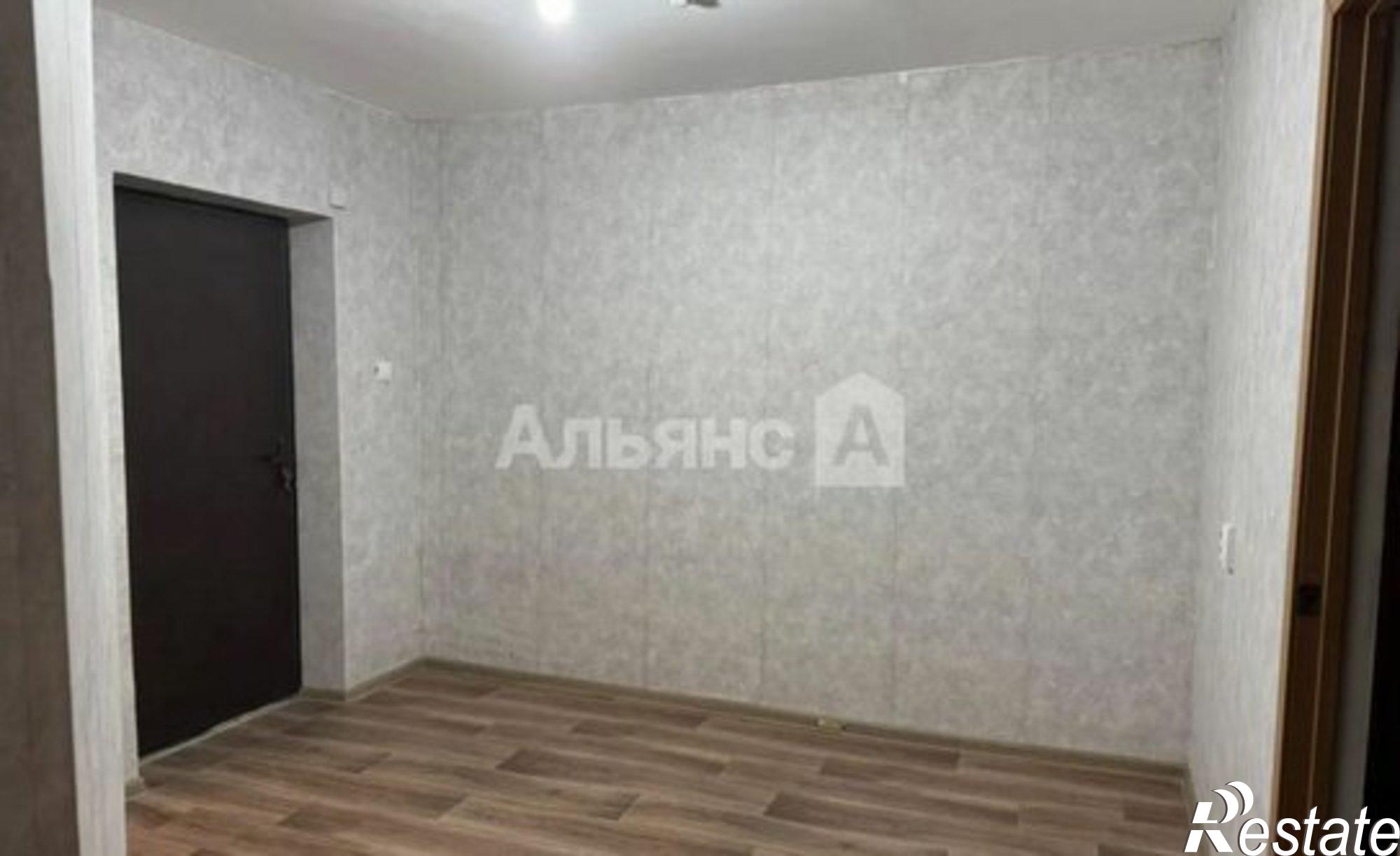 Купить квартиру за 2 550 000 рублей на улица Хомякова, 10А