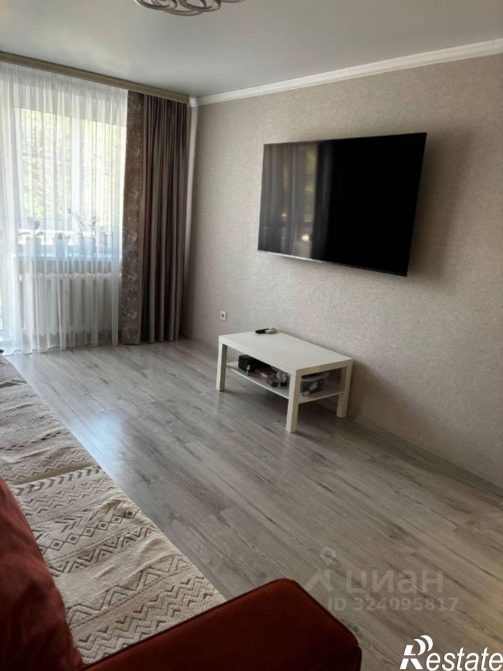 3-комн квартира улица Хабарова, 22,  д. 22