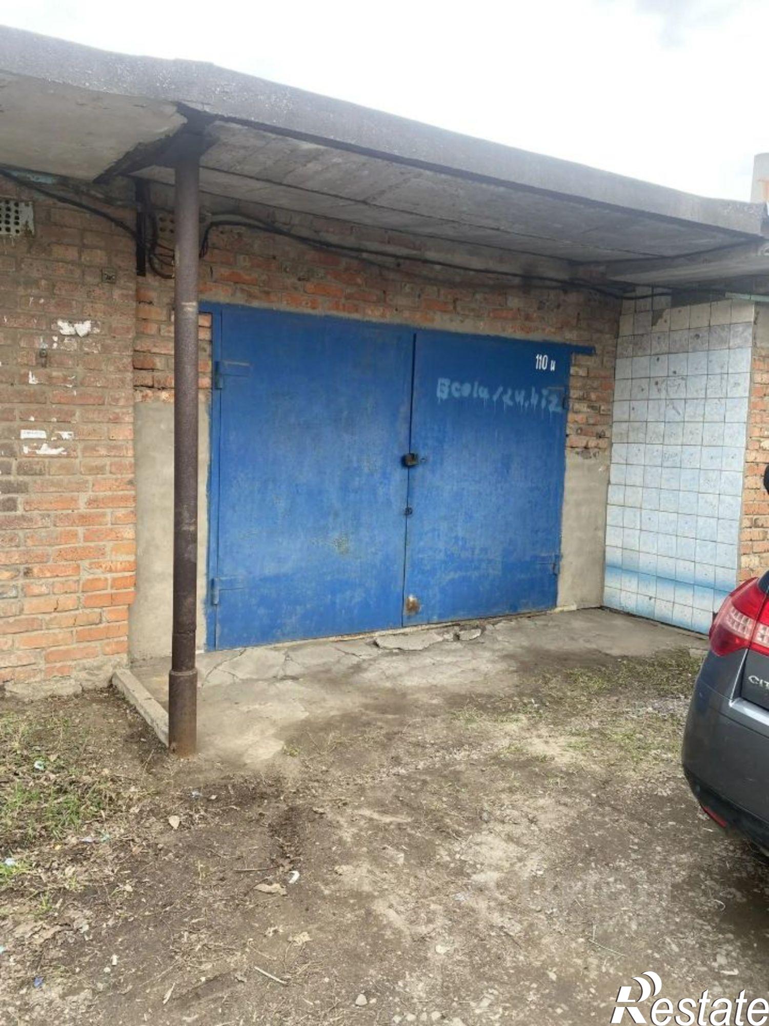 Купить гараж, место в паркинге за 450 009 рублей на площадь Ленина