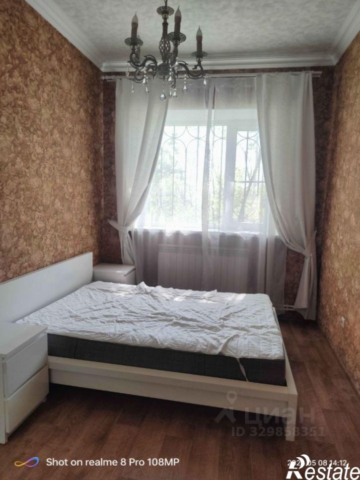 2-комн квартира ул Ионова, 100,  д. 100