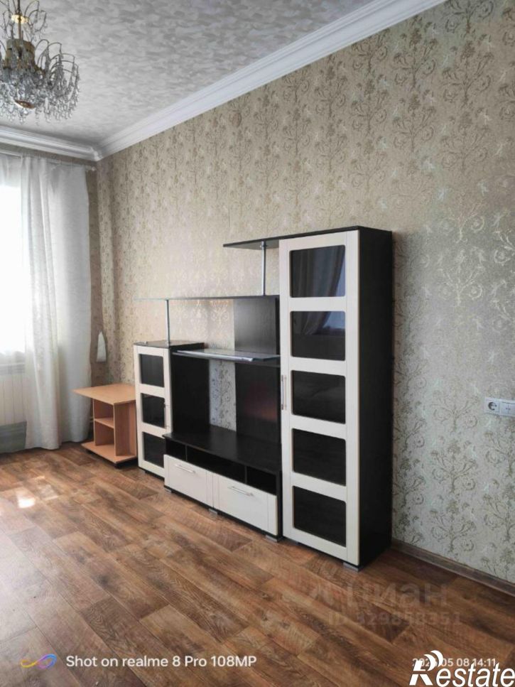 2-комн квартира ул Ионова, 100,  д. 100