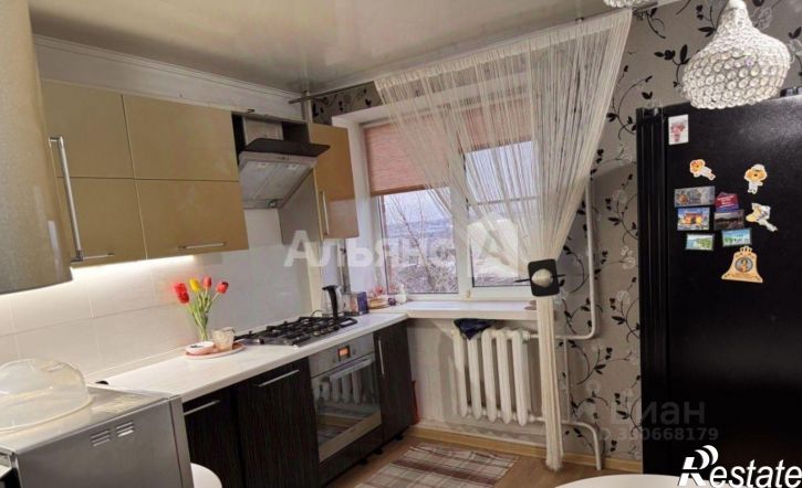3-комн квартира ул Красинская, 48ж,  д. 48ж