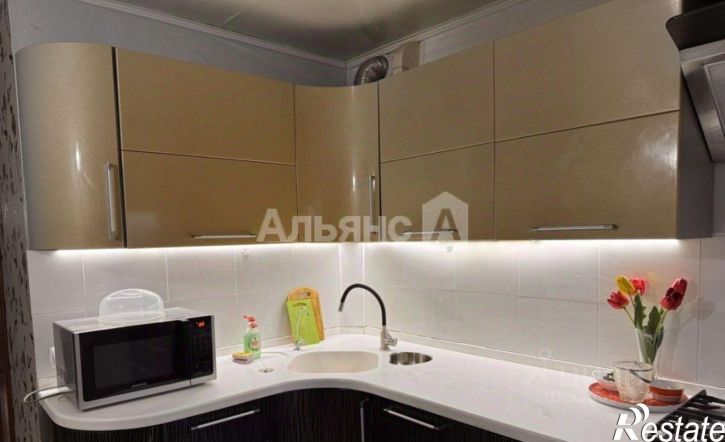 3-комн квартира ул Красинская, 48ж,  д. 48ж