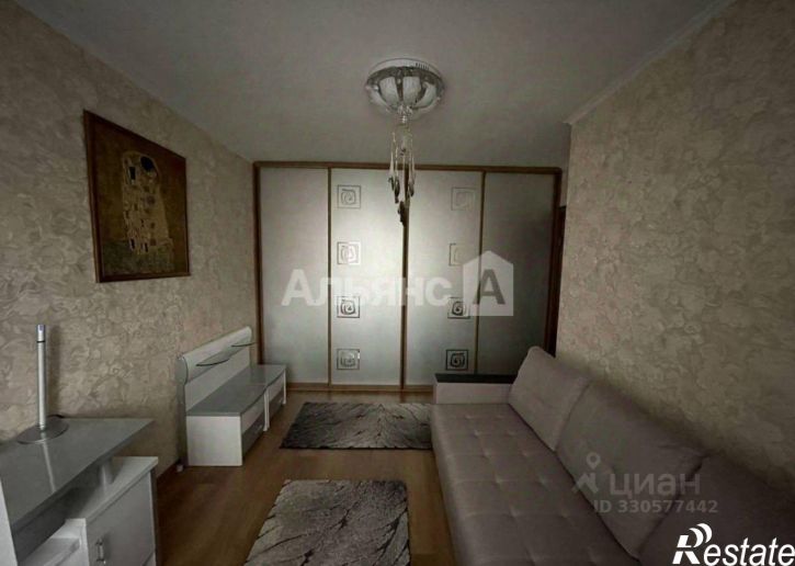 3-комн квартира Комиссаровский переулок, 137,  д. 137
