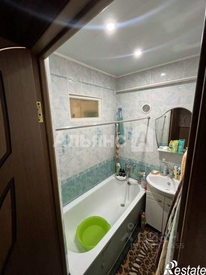 3-комн квартира Донской переулок, 68,  д. 68