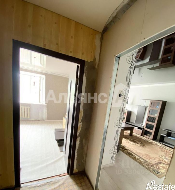 2-комн квартира улица Горбунова, 16,  д. 16