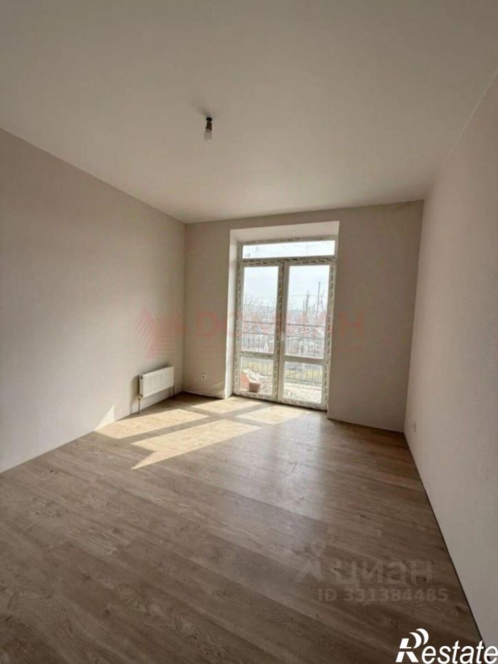3-комн квартира улица Калинина, 33Б,  д. 33Б