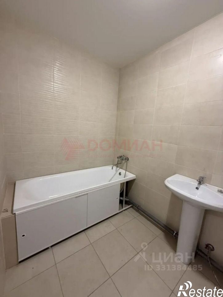 3-комн квартира улица Калинина, 33Б,  д. 33Б
