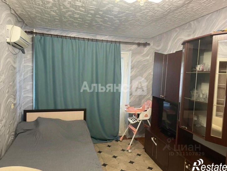 3-комн квартира пр-кт Победа Революции, 99,  д. 99