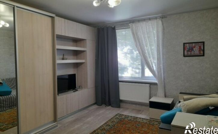 1-комн квартира ул Ионова, 180,  д. 180
