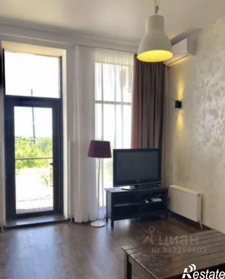 2-комн квартира Отставной пер, 20,  д. 20