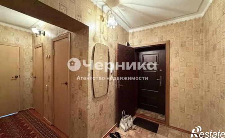 3-комн квартира пр-кт Победа Революции, 58,  д. 58