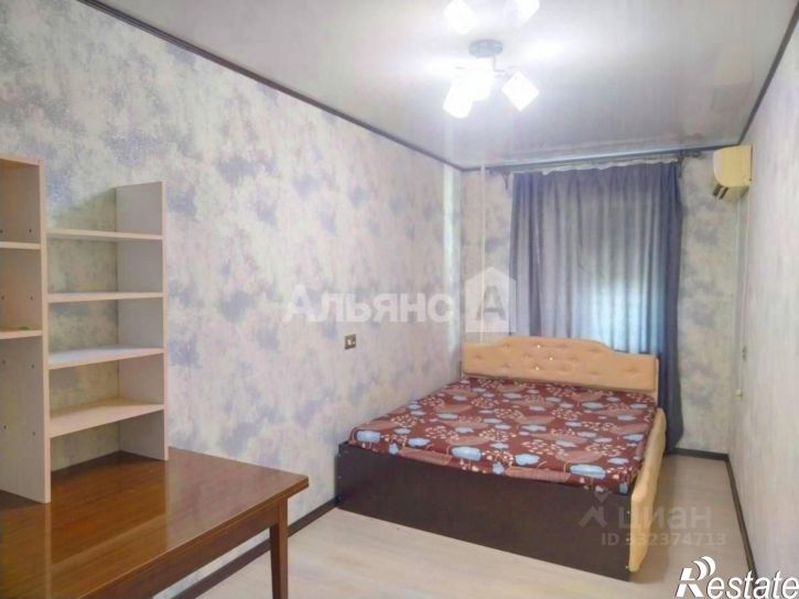 2-комн квартира Шахты, Садовая ул, 2