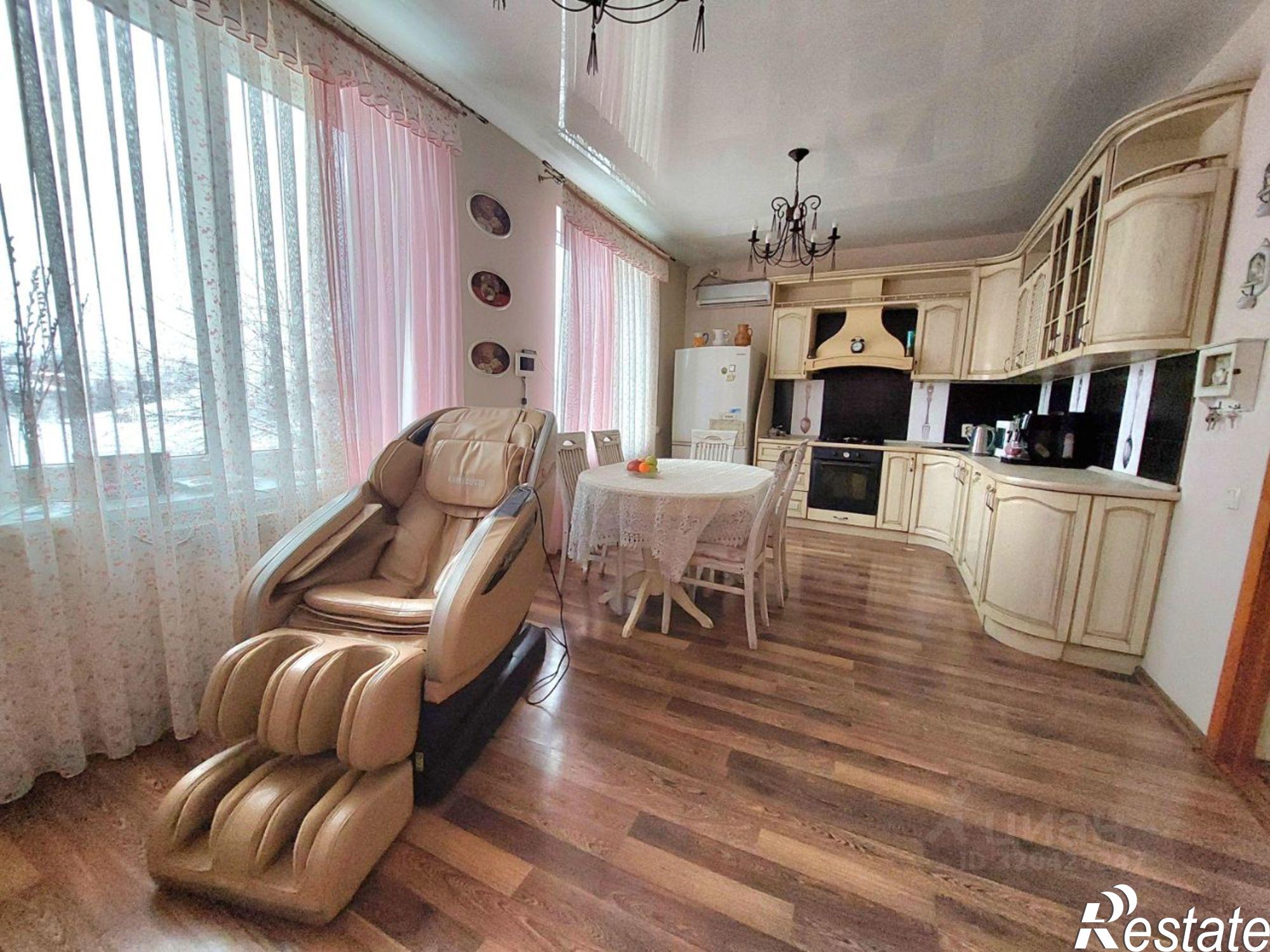 Купить дачу, дом, коттедж за 12 500 000 рублей на ул Советская, 79