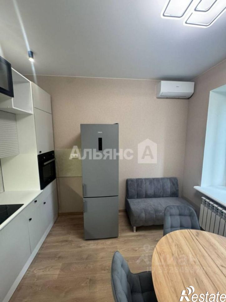 3-комн квартира пр-д Микрорайон Горняк, 10,  д. 10