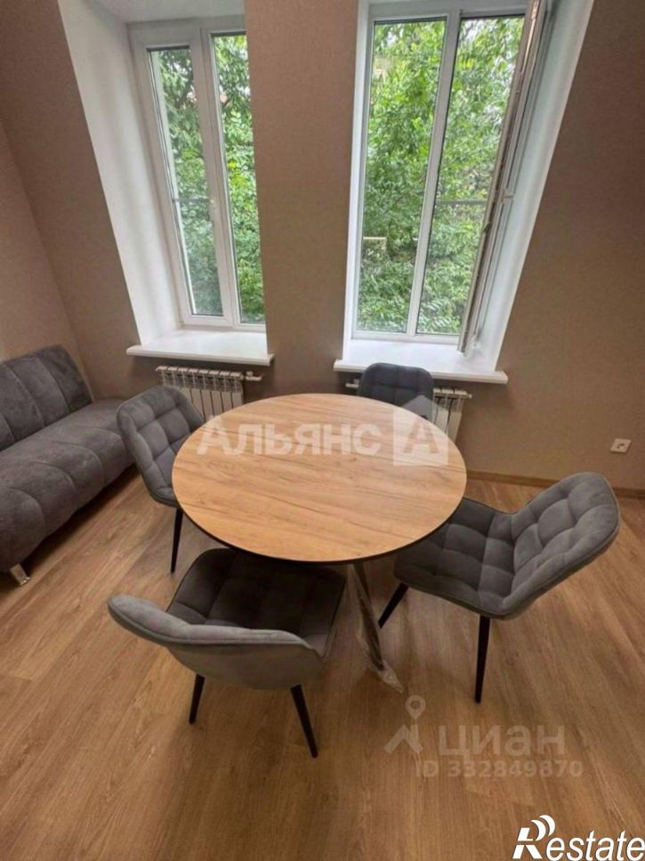 3-комн квартира пр-д Микрорайон Горняк, 10,  д. 10