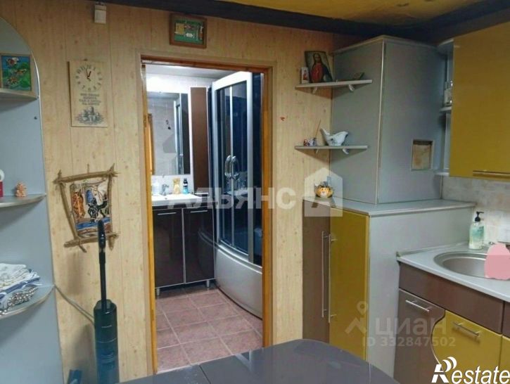 3-комн квартира Комиссаровский пер, 87,  д. 87