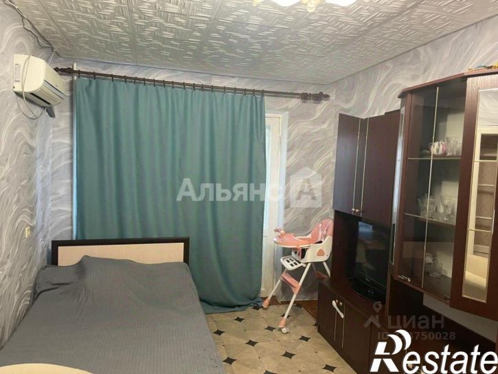 3-комн квартира проспект Победа Революции, 99,  д. 99