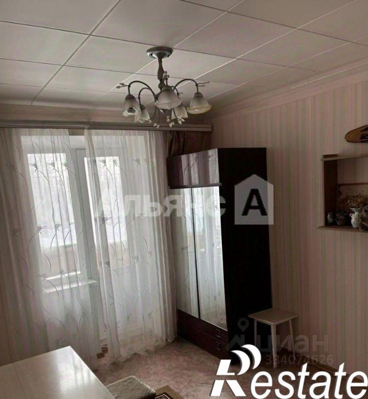4-комн квартира проспект Строителей, 18,  д. 18