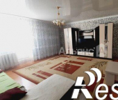 3-комн, 90кв м, этаж 1/5 Аксайская улица, 4