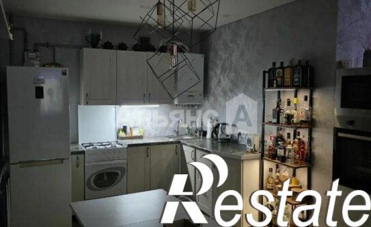 3-комн квартира улица Володарского, 59А,  д. 59А